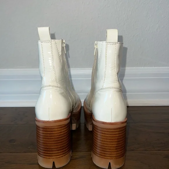 Jeffrey Campbell Quavo White Boots - Picture 4 of 10